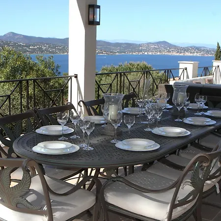 Luxury With Breathtaking View On Tropez サントロペ