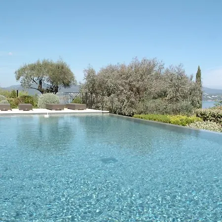 Luxury With Breathtaking View On Tropez ヴィラ *